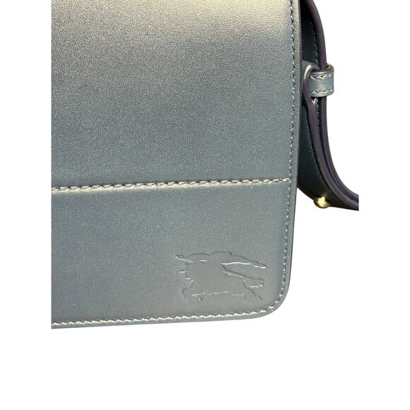 Burberry NWT Snip Shoulder Bag in Lake Blue - Picture 4 of 15